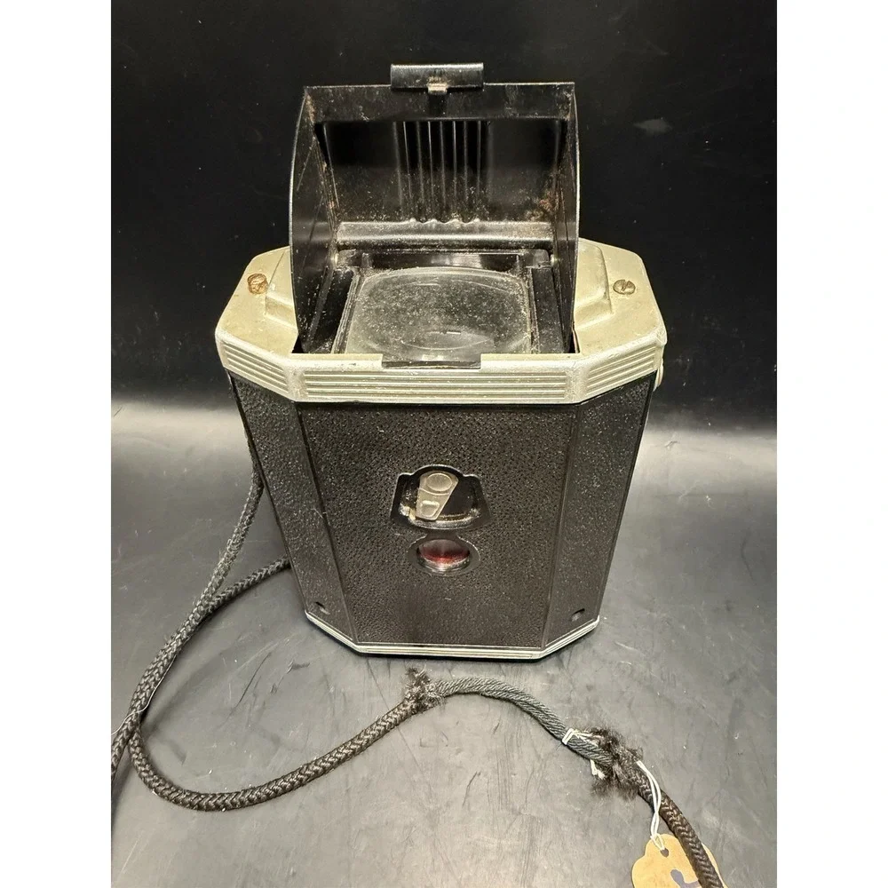Kodak Brownie Reflex Synchro Model Vintage Camera for Display or Parts